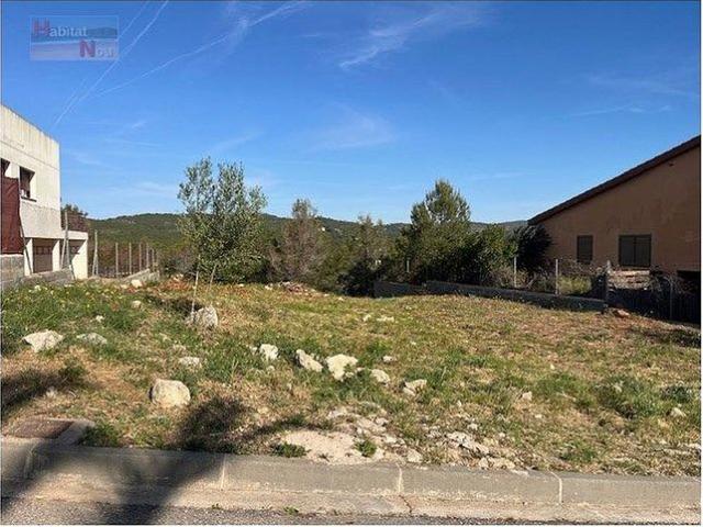 Solar en venta en calle De Joan Miró, Bisbal del Penedès, la, de 600 m² por 30.000