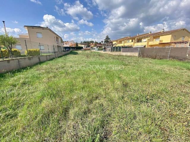 Solar en venta en calle De la Selva, Sant Julia del Llor i Bonmati, de 200 m² por 120.000