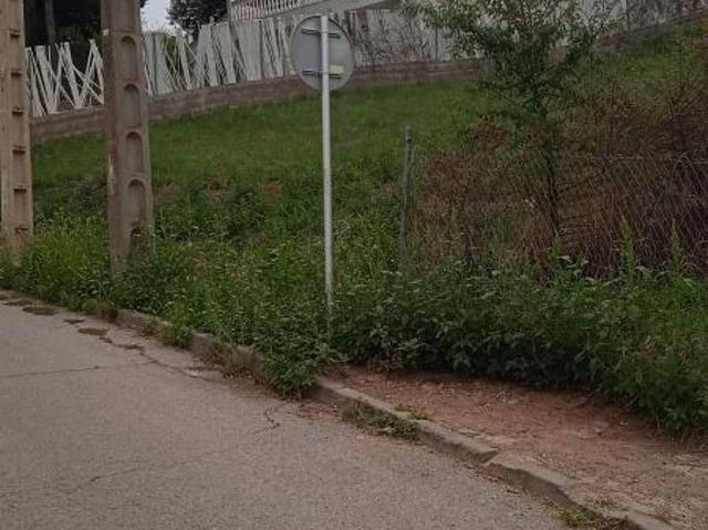 Solar en venta en calle Del Cadi, Castellnou de Bages, de 636 m² por 55.000