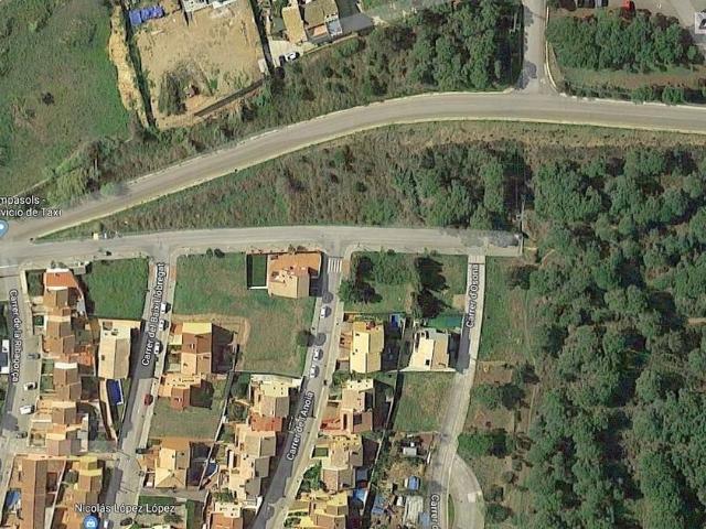 Solar en venta en calle Del Baix Llobregat, Palafrugell, de 154 m² por 70.000