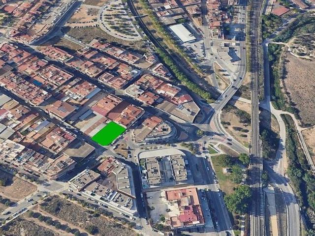 Solar en venta en calle Del President Companys, Vendrell, El, de 2.457 m² por 690.000