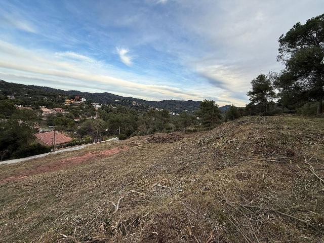 Solar en venta en calle Del Turó Moliner, Vacarisses, de 1.669 m² por 229.000