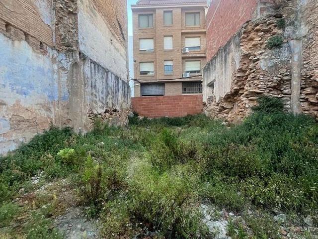 Solar en venta en calle Joan Miró, Ampolla, l´, de 10 m² por 130.000