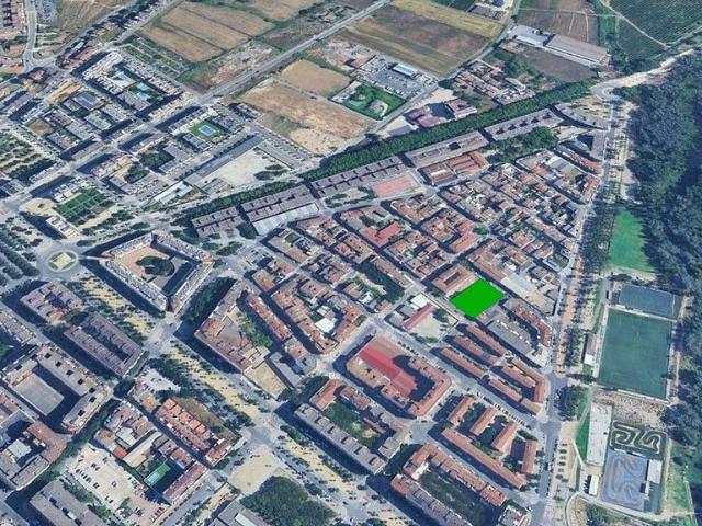 Solar en venta en calle Miquel de Cortiada, Lleida, de 2.319 m² por 720.000