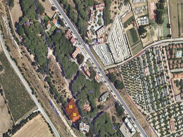 Solar en venta en calle Pinedes, Calonge, de 600 m² por 330.000