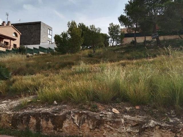 Terreno en venta en calle Ramon Casas, Roda de Barà, de 593 m² por 79.000