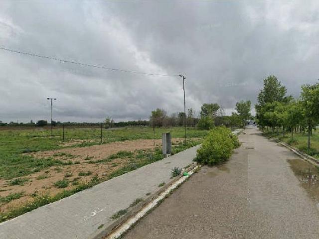 Solar en venta en calle Rafael Torrent, Figueres, de 1.878 m² por 24.000