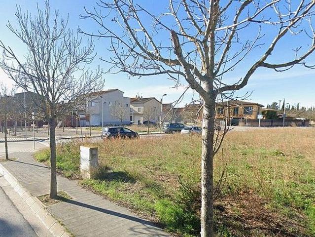 Solar en venta en Figueres, de 398 m² por 110.000