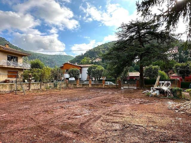 Solar en venta en Figaró Montmany, de 505 m² por 106.000