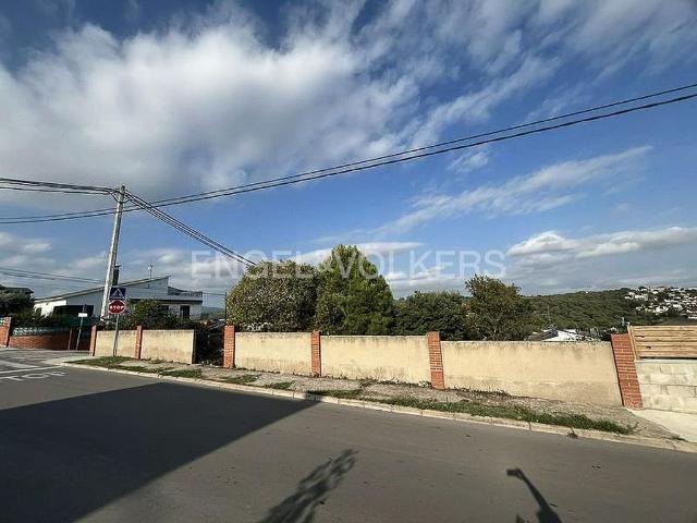 Solar en venta en Lliçà d´Amunt, de 700 m² por 150.000