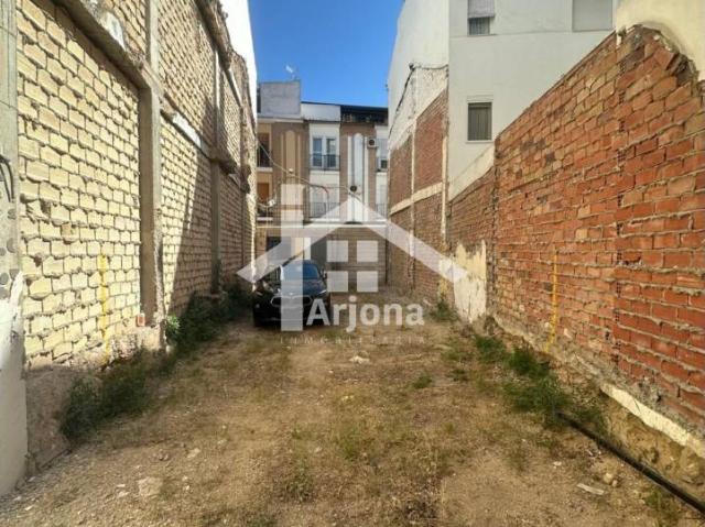 Solar en venta en Lucena