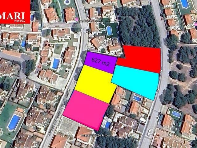 Solar en venta en Mont Roig del Camp, de 1.200 m² por 145.000
