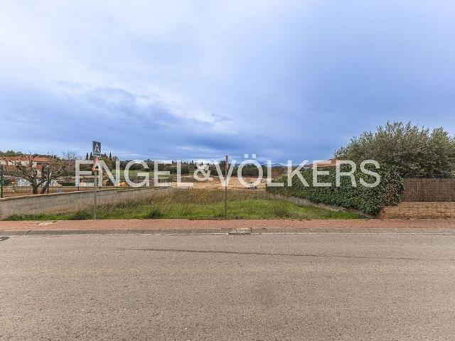 Solar en venta en Òdena, de 415 m² por 125.000
