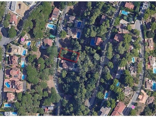 Solar en venta en Pals, de 688 m² por 170.000