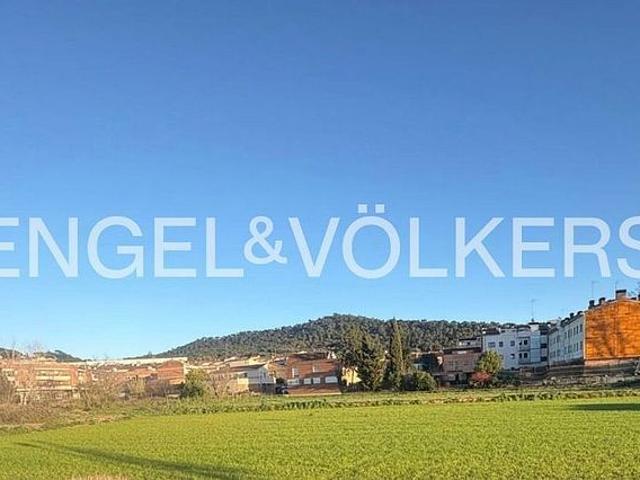 Solar en venta en Roca del Vallès, la, de 1.222 m² por 670.000