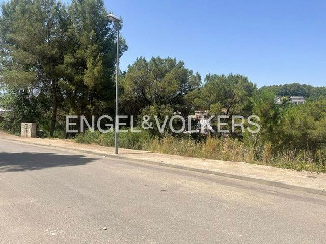 Solar en venta en Rubí, de 800 m² por 130.000