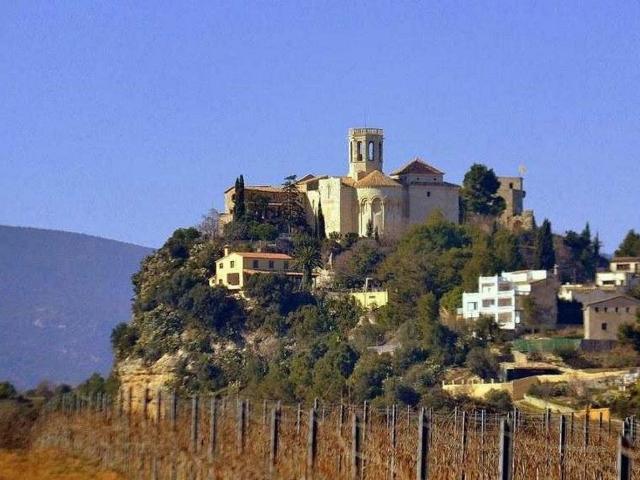 Solar en venta en Sant Martí Sarroca, de 450 m² por 120.000