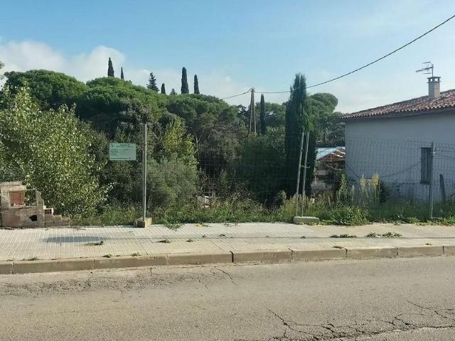 Solar en venta en Santa Eulàlia de Ronçana, de 1.065 m² por 140.000