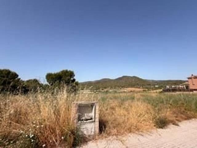 Terreno en venta en Santa Oliva, de 680 m² por 85.000