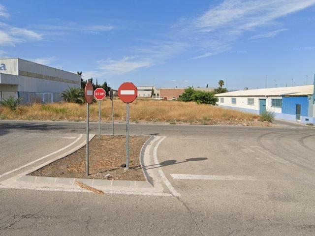 Solar Industrial en Venta – Ubicación Estratégica en Mercamurcia El Palmar, Murcia