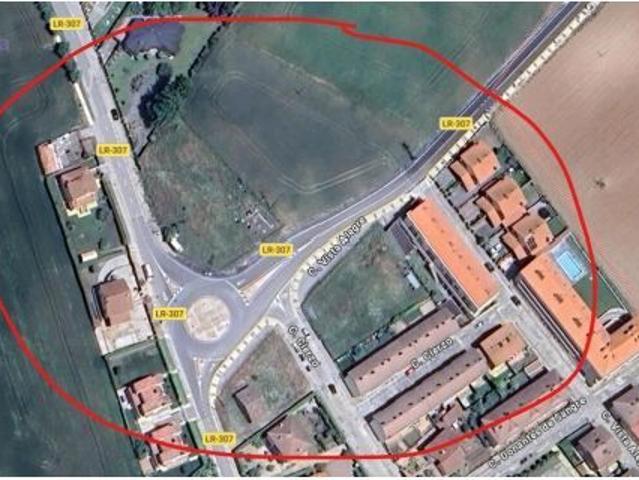 Solar para cuatro chalets en Cuzcurrita del Río Tirón