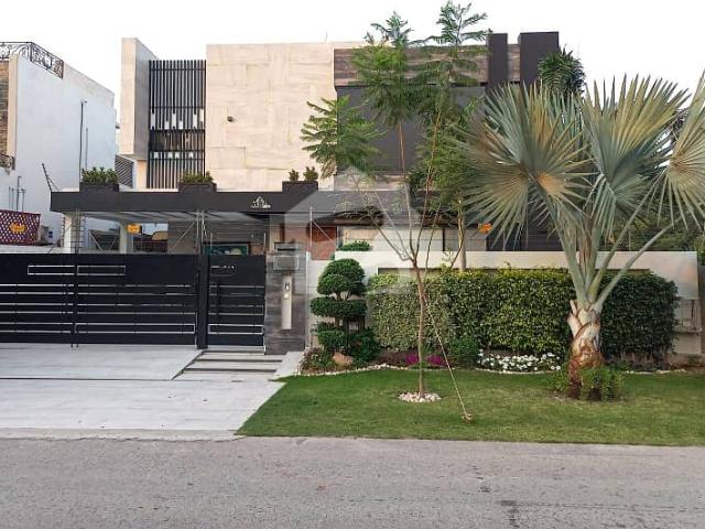 Solar Powered 1 Kanal Modern House For Rent In DHA Phase 4 Hot Location