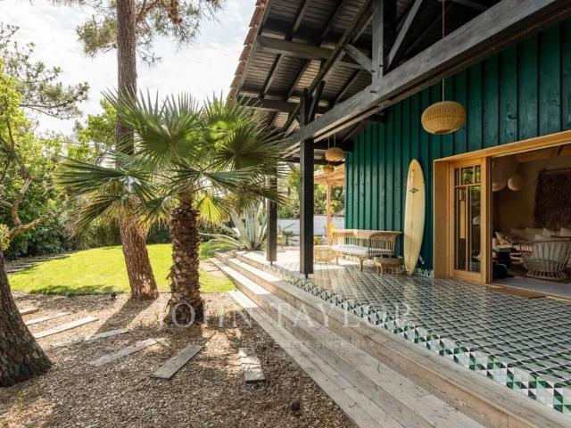 SOLARA LODGE