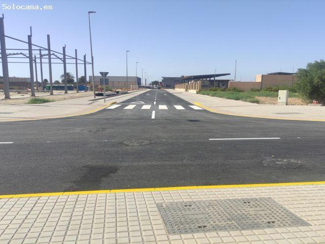 SOLARES COMERCIALES/INDUSTRIALES AE 2
