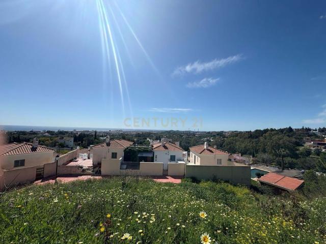 Solares residenciales a la venta en Mijas