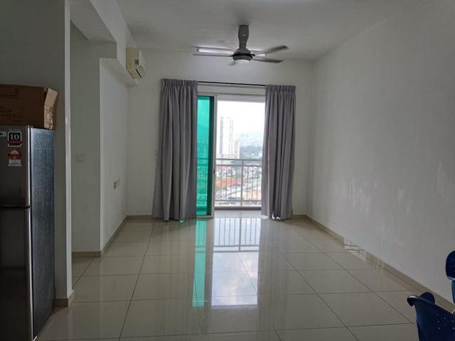 Solaria Partially Furnished Bayan Lepas Near Airport For Rent