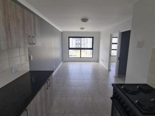 solaris crest 2 bed, 1 bath, 3rd floor