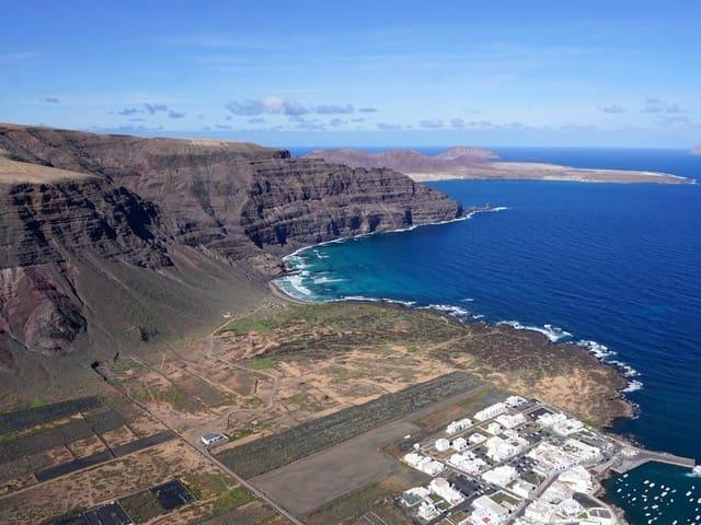 Solar/Parcela en venta en Orzola, Lanzarote