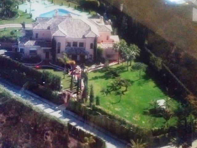 Solar/Parcela en venta en Marbella, Málaga Costa del Sol