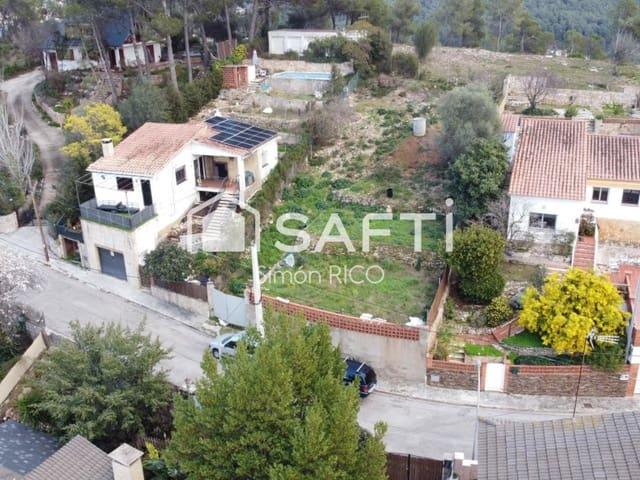 Solar/Parcela en venta en Vallirana, Barcelona