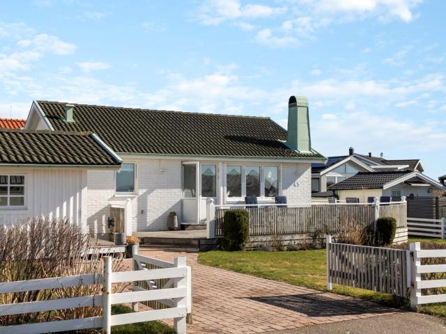 Solbadsvägen 45