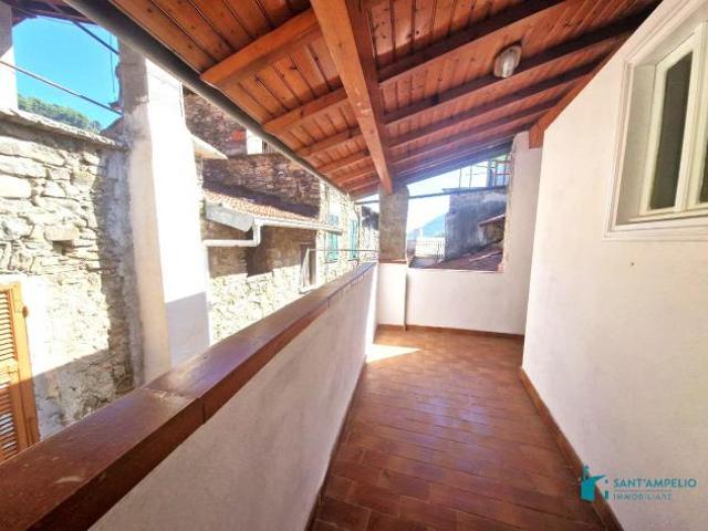 Soldano ZONA CENTRO STORICO VENDESI APPARTAMENTO