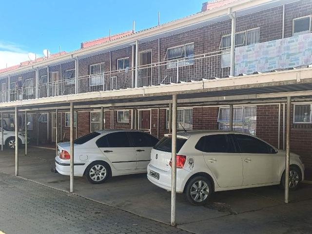 Sole Mandate This is the perfect opportunity for a growing family that needs more space or an inve