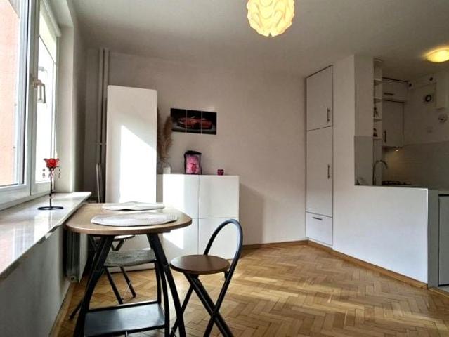 Solec 20 m², Warszawa