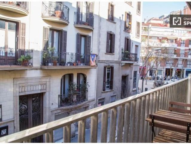 Soleado apartamento de dos dormitorios en el exclusivo barrio de Sarria Sant Gervasi
