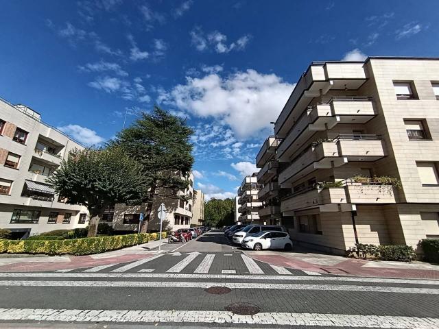 Soleado piso en Aiboa