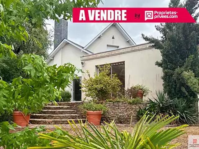 Solesmes 72300 Achat / Vente maison 8 pièces t8 piscine jardin