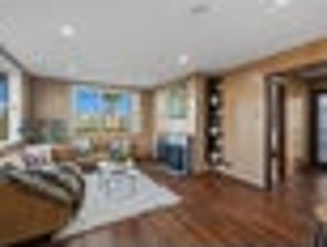 Solid Brick & Tile Renovated and Ready for You!