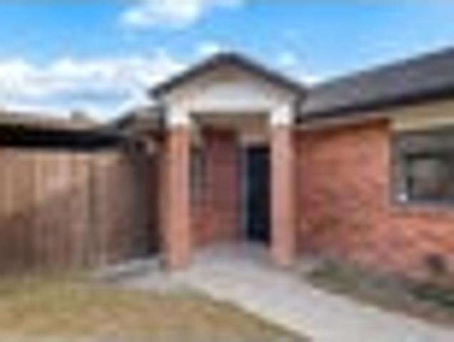 Solid Brick & Tile Sensation