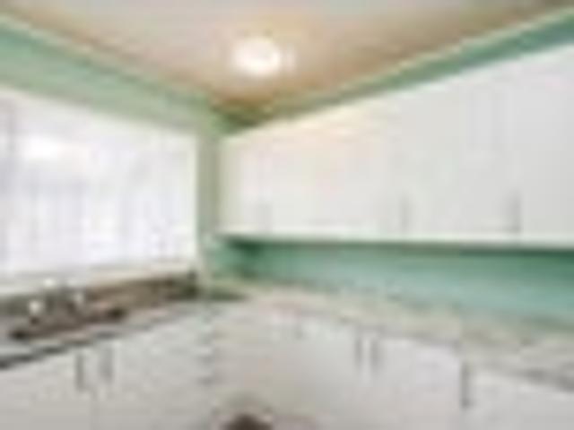 Solid Brick, Sunny Rooms, Super Central!