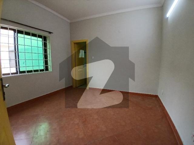 Solid Construction House For Sale In Bahria Town Phase 4