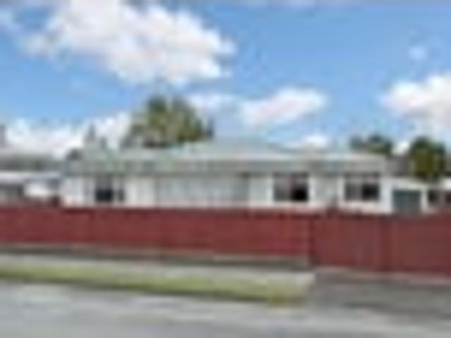 Solid family living with space to grow