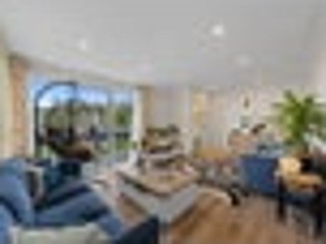 Solid Low Maintenance Living in Quiet Cul de Sac
