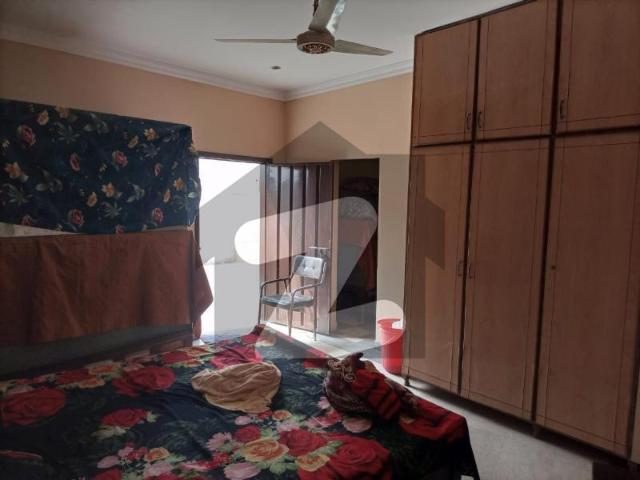 Solid & Prime Quality 5 Marla House for Sale Johar Town, Lahore Johar Town