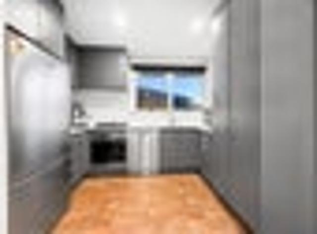 Solid, Stylish & Superb Buying in Spreydon