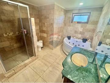 Sólida y moderna en condominio viña sto domingo | 3 Dormitorios por 7199.00 en San Antonio